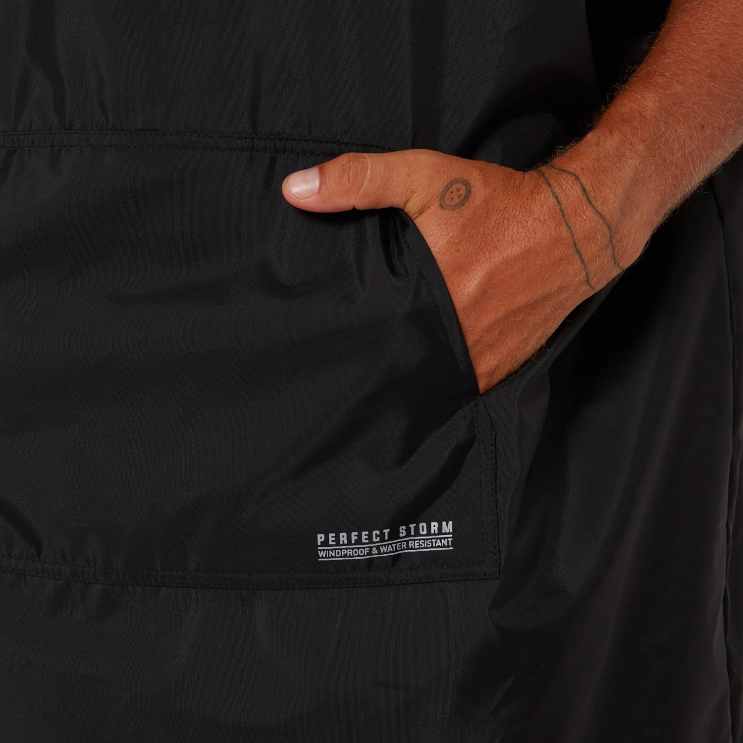 Perfect Storm Waterproof Poncho - Image 12