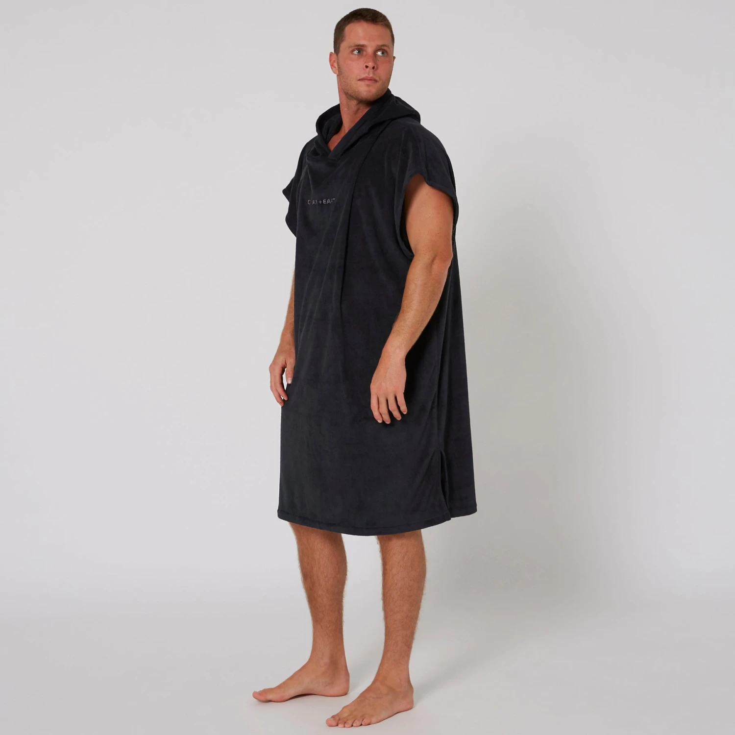 Mens Surf Essential Poncho - Image 9