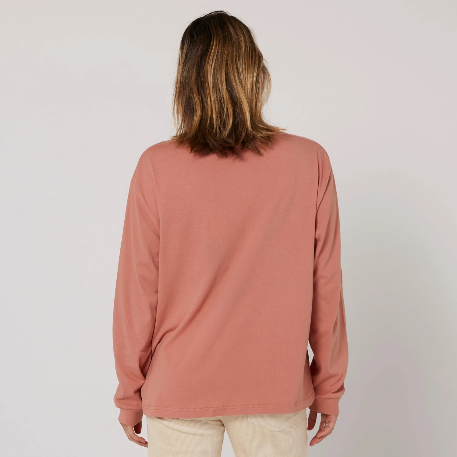 Essential L/S Tee - Image 10