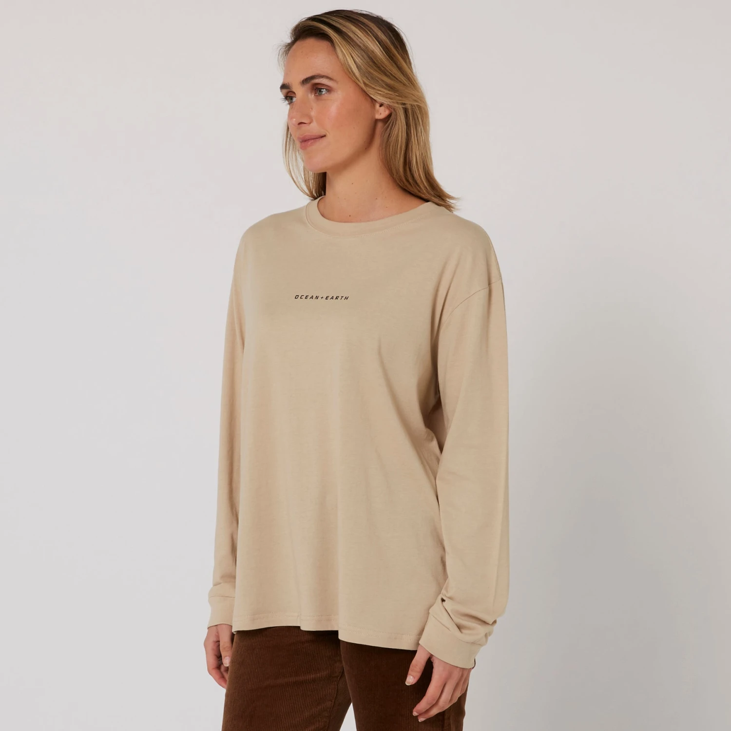 Essential L/S Tee - Image 15