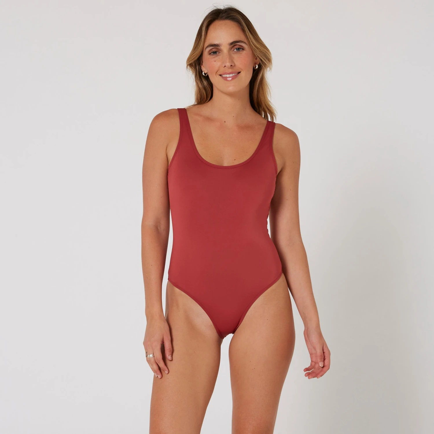 Hyams Scoop One Piece - Image 19