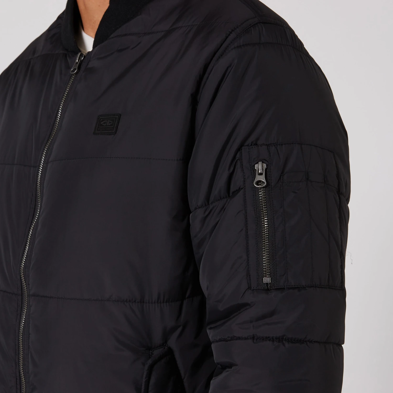 Blackout Puffer Jacket - Image 4