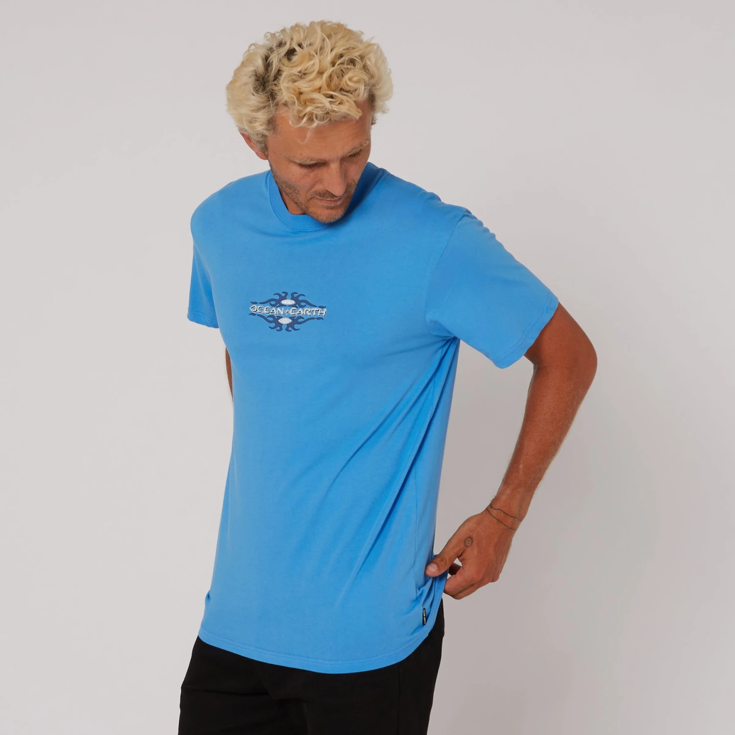 Tribal Wave Tee - Image 4